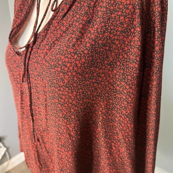 CLEOBELLA Peasant Blouse Size Medium - Picture 3 of 8